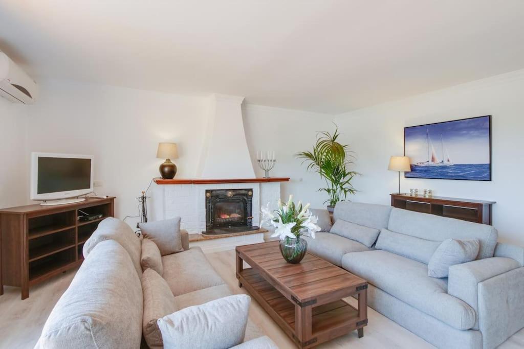 Moderne Villa, Pool+Meerblick,Schnelles Wifi,Klima カラス・デ・マヨルカ エクステリア 写真